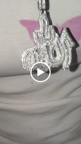 Customer video review of VVS Allah Pendant 14K Gold