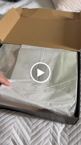 Customer video review of Irïna