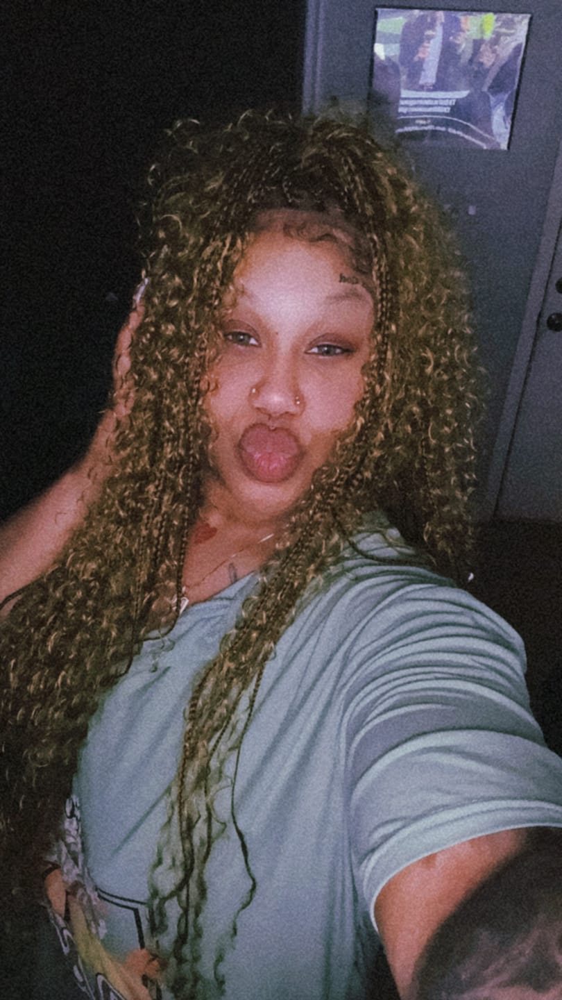 Customer photo review of BOHO Knotless Braided wig