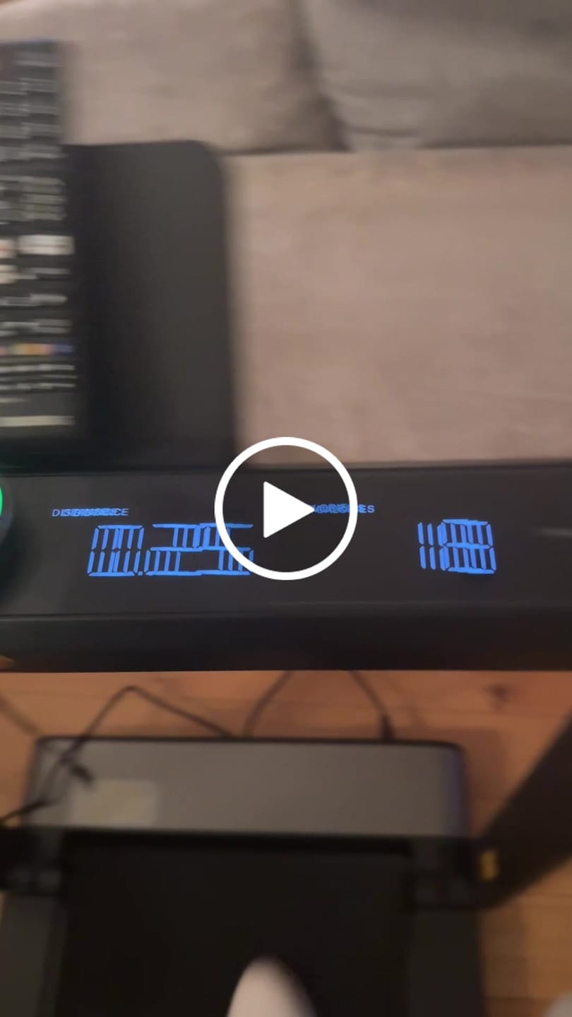 Customer video review of WalkingPad X21