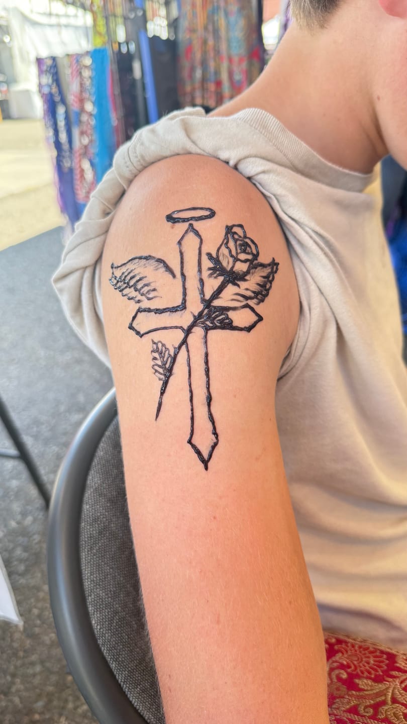Customer photo review of 8 Ounce Bottle of Fresh Jagua tattoo Gel