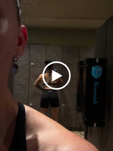 Customer video review of DAVOMI High Neck Sport-BH - Deep Black