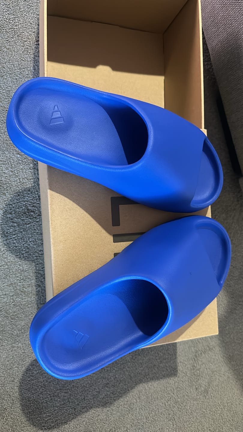 Customer photo review of Adidas Yeezy Slides 'Azure'