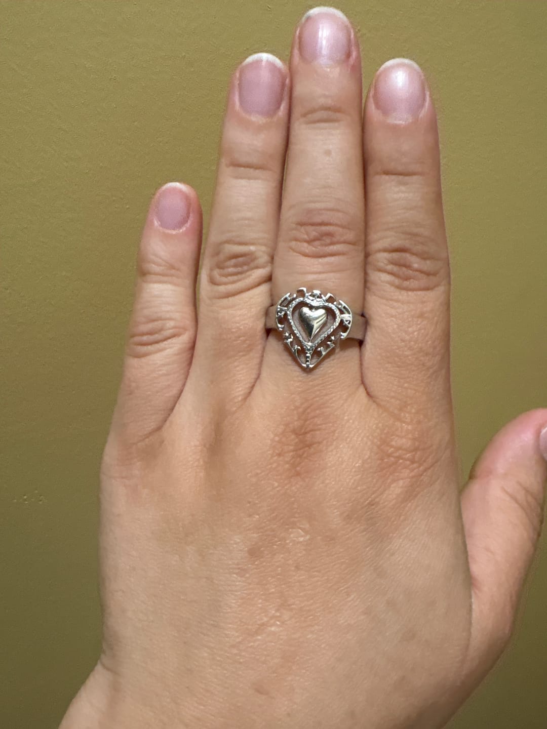 Customer photo review of ANTIQUE HEART RING