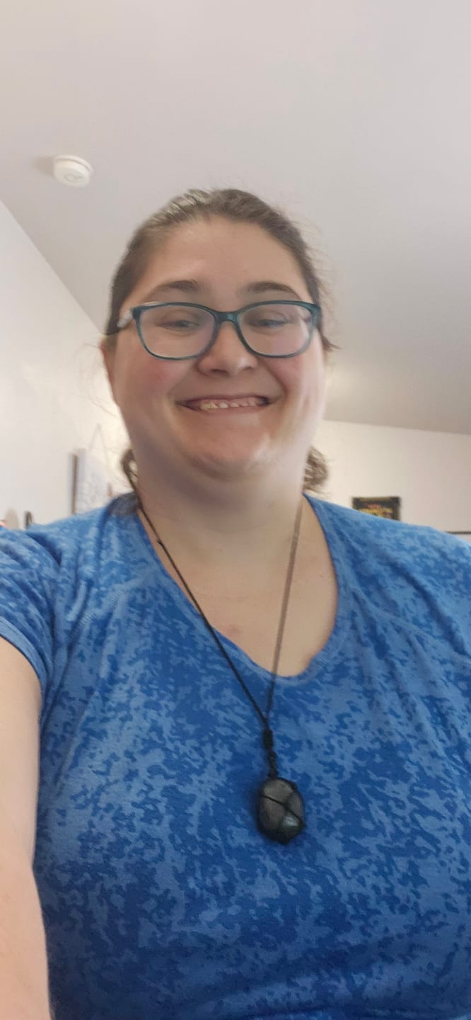 Customer photo review of Dragon's Heart Labradorite Necklace