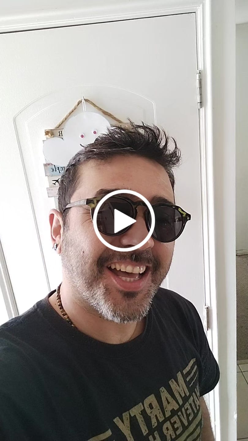 Customer video review of SMASH MYSTERY