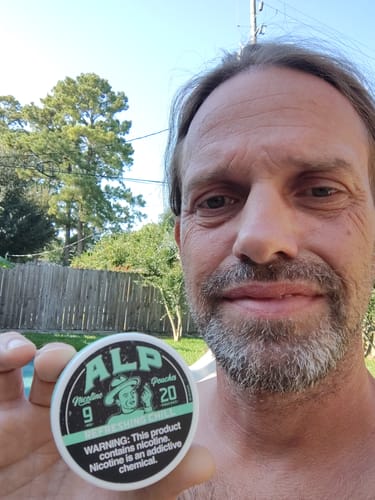 Customer photo review of Refreshing Chill Nicotine Pouches