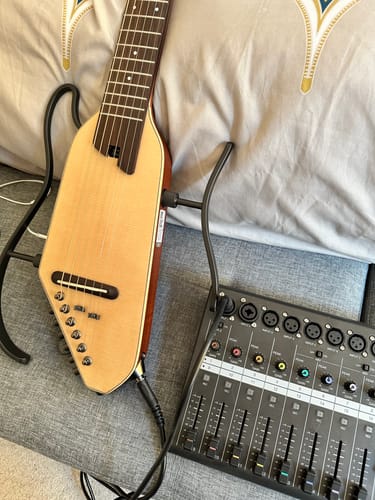 Customer photo review of Donner HUSH™ I PRO Acoustic-Electric Travel Guitar