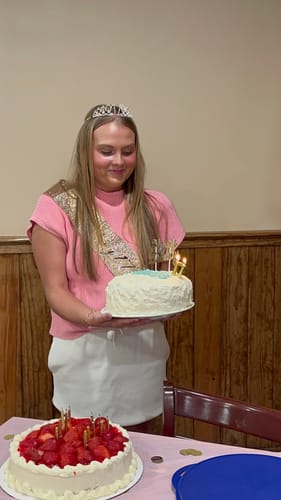 Customer photo review of Mesh charm stone gold pink