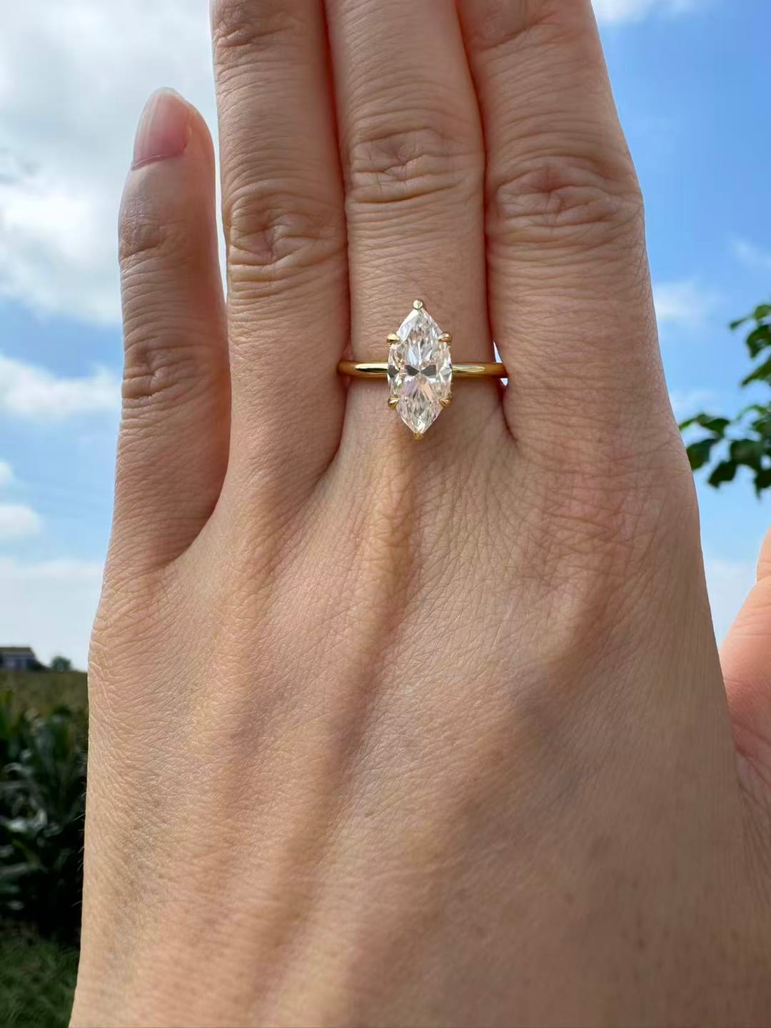 Customer photo review of S925 Moissanite 2.0 Ct/1.0Ct Marquise Cut Solitaire Yellow Gold Promise Ring For Women