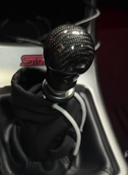 Customer photo review of Weighted Black Carbon Fiber Shift Knobs