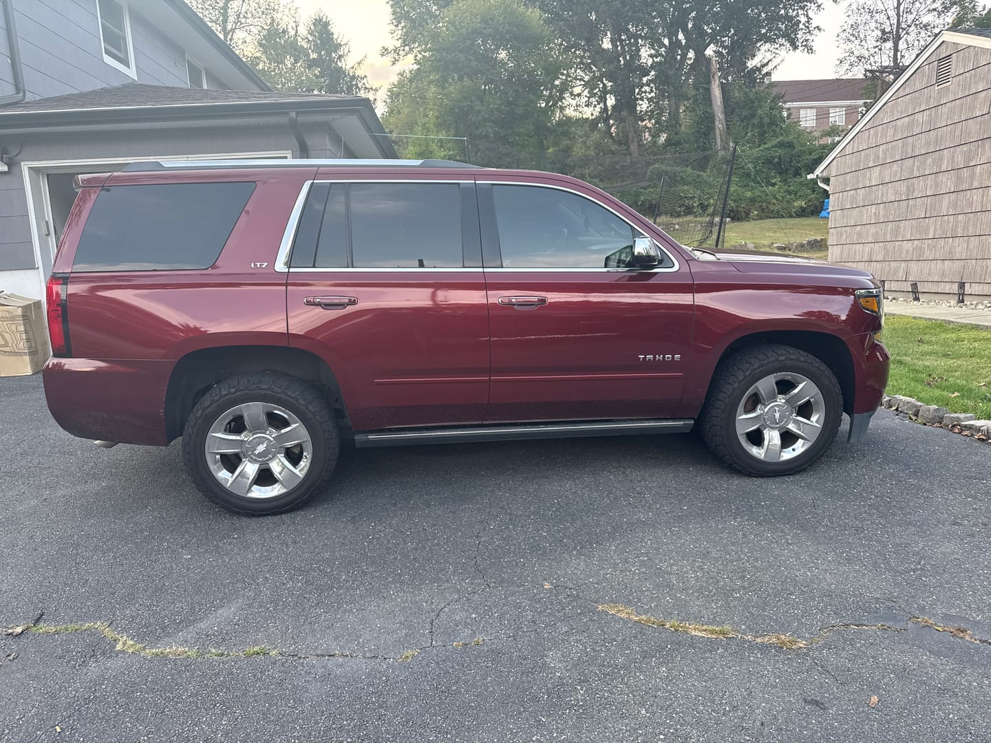 Customer photo review of 2015-2020 Chevrolet Tahoe 4WD Magnetic Struts 4 Wheel OE Replacement Kit (GC134F)
