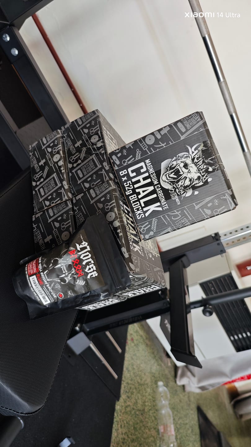Customer photo review of Magnesium Carbonate Chalk - 5 X Cases of 8 Blocks