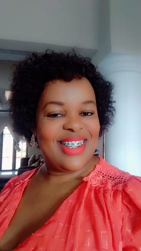Customer photo review of Brazilian Full Cap Wig - Eva