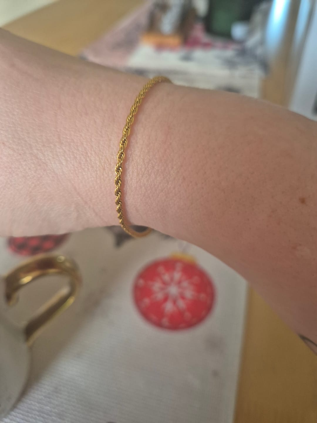 Customer photo review of Rope Chain Bracelet in Gold
