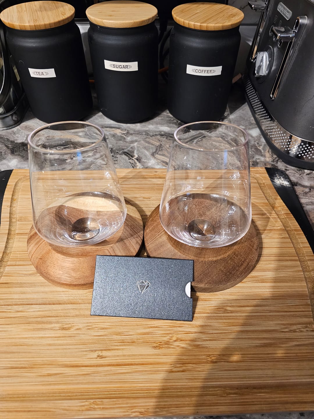 Customer photo review of Aequilibrium Universal Glass