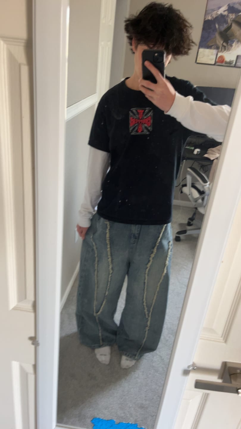 Customer photo review of Aelfric Eden Baggy Fringe Jeans