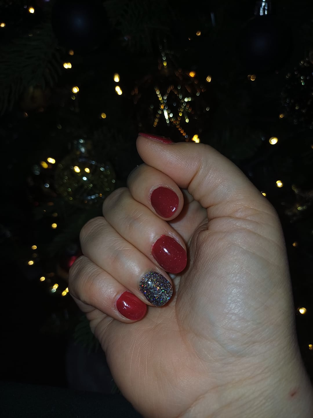Customer photo review of Ruby Dim Dipping Powder