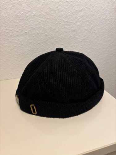 Customer photo review of CORDUROY FISHERMAN BEANIE.