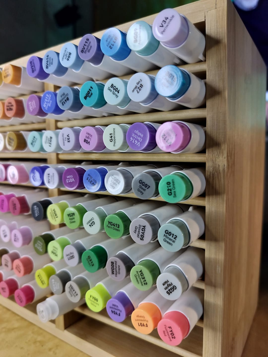 Customer photo review of Ohuhu Bamboo Marker Organizer (Europe Only)