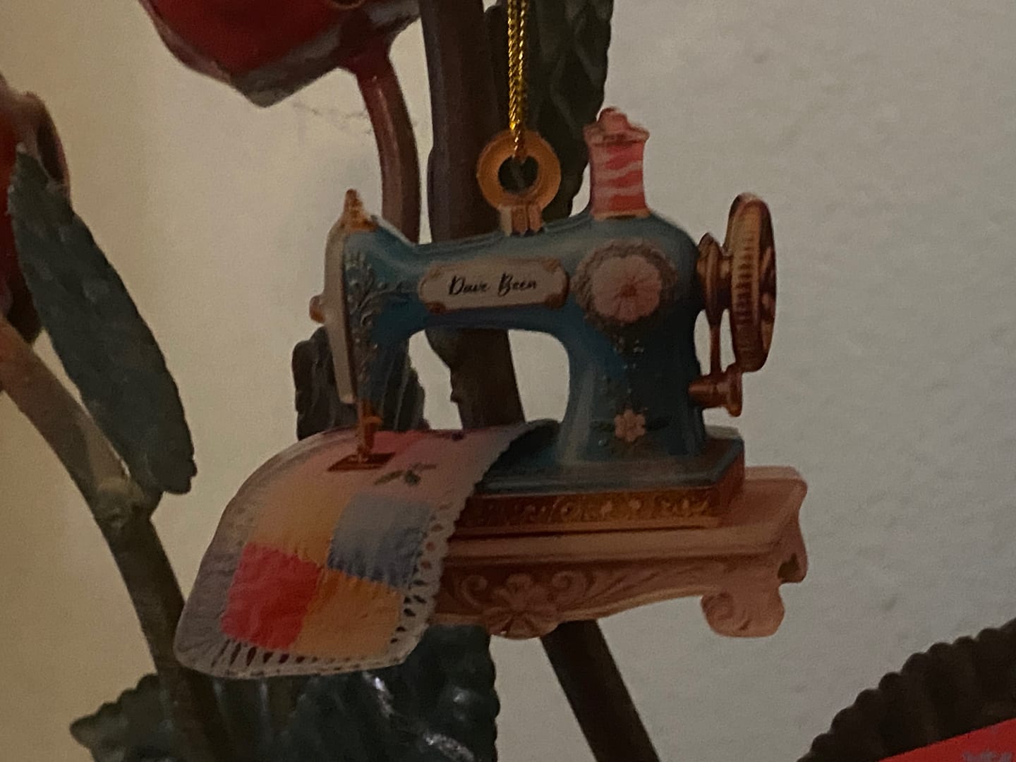 Customer photo review of Sewing Machine Quilter Personalized Christmas Acrylic Ornament - Seamstress Gift