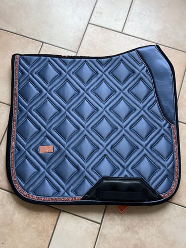 Customer photo review of CELINE - DRESSAGE SADDLE PAD | LA MUSE