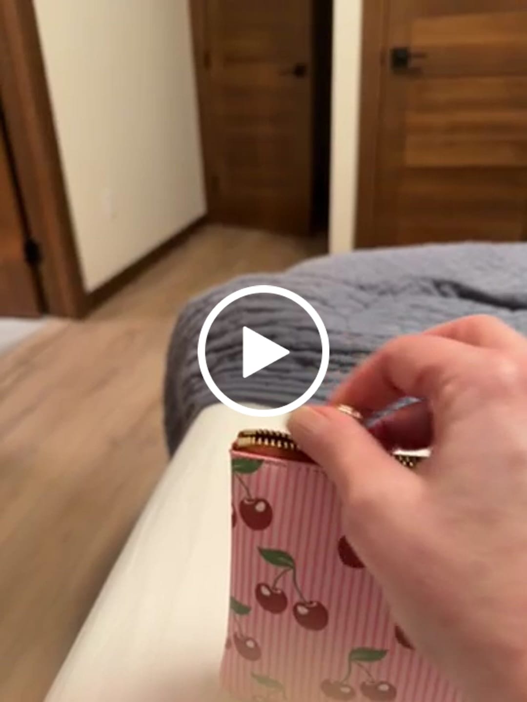 Customer video review of #2 Alyssa Cherries Pouch