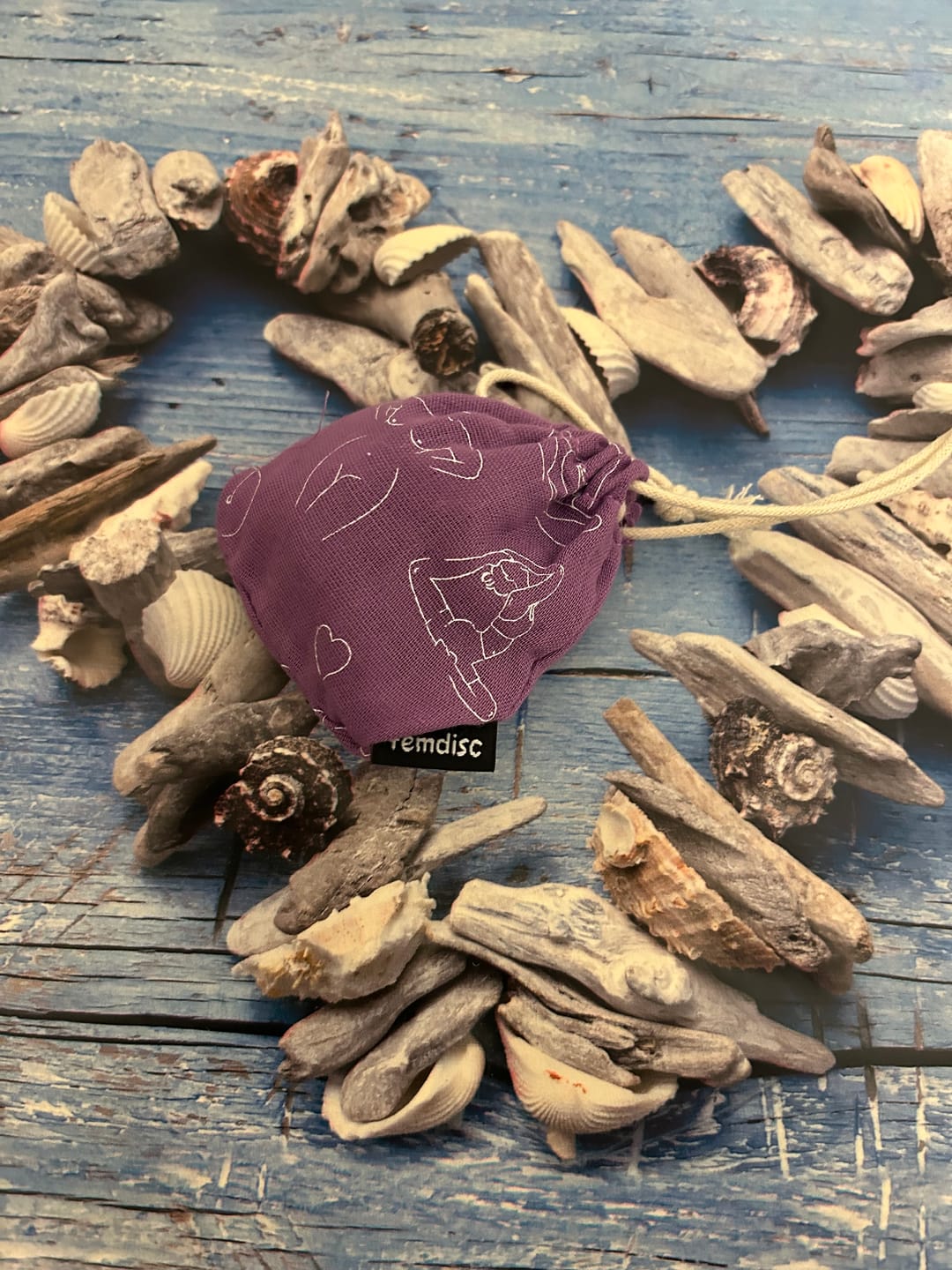 Customer photo review of femdisc Menstruationsscheibe mit Lasche