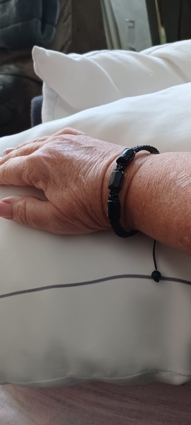 Customer photo review of Turmalin Armband - Unbearbeitet