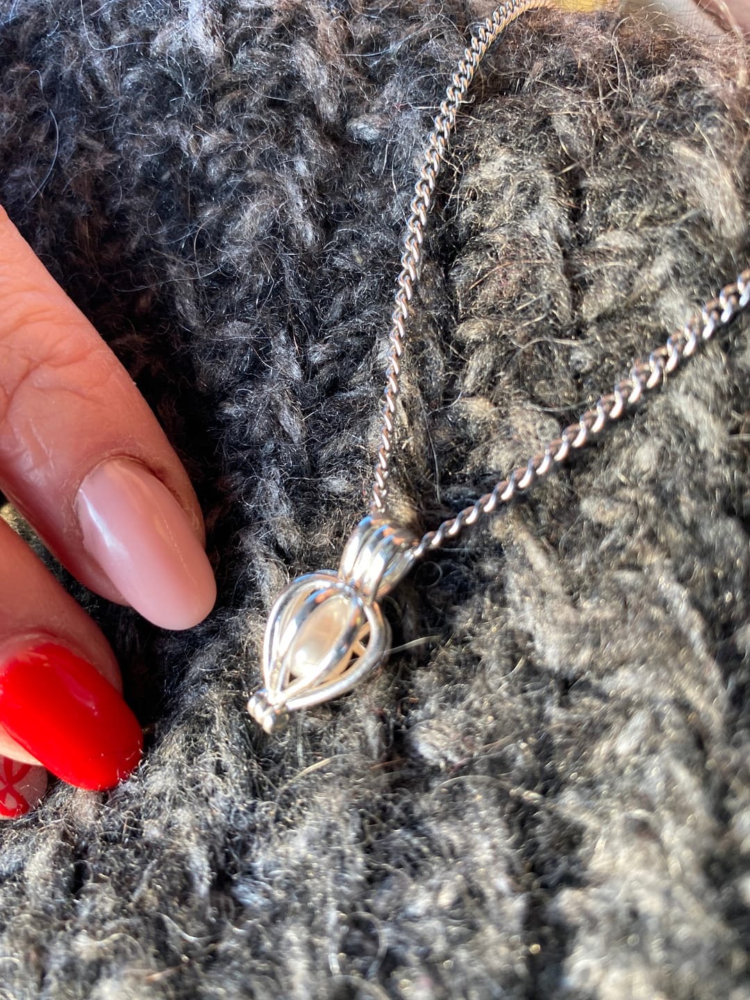 Reseña con foto de cliente del Kit de collar de perlas FabuLove