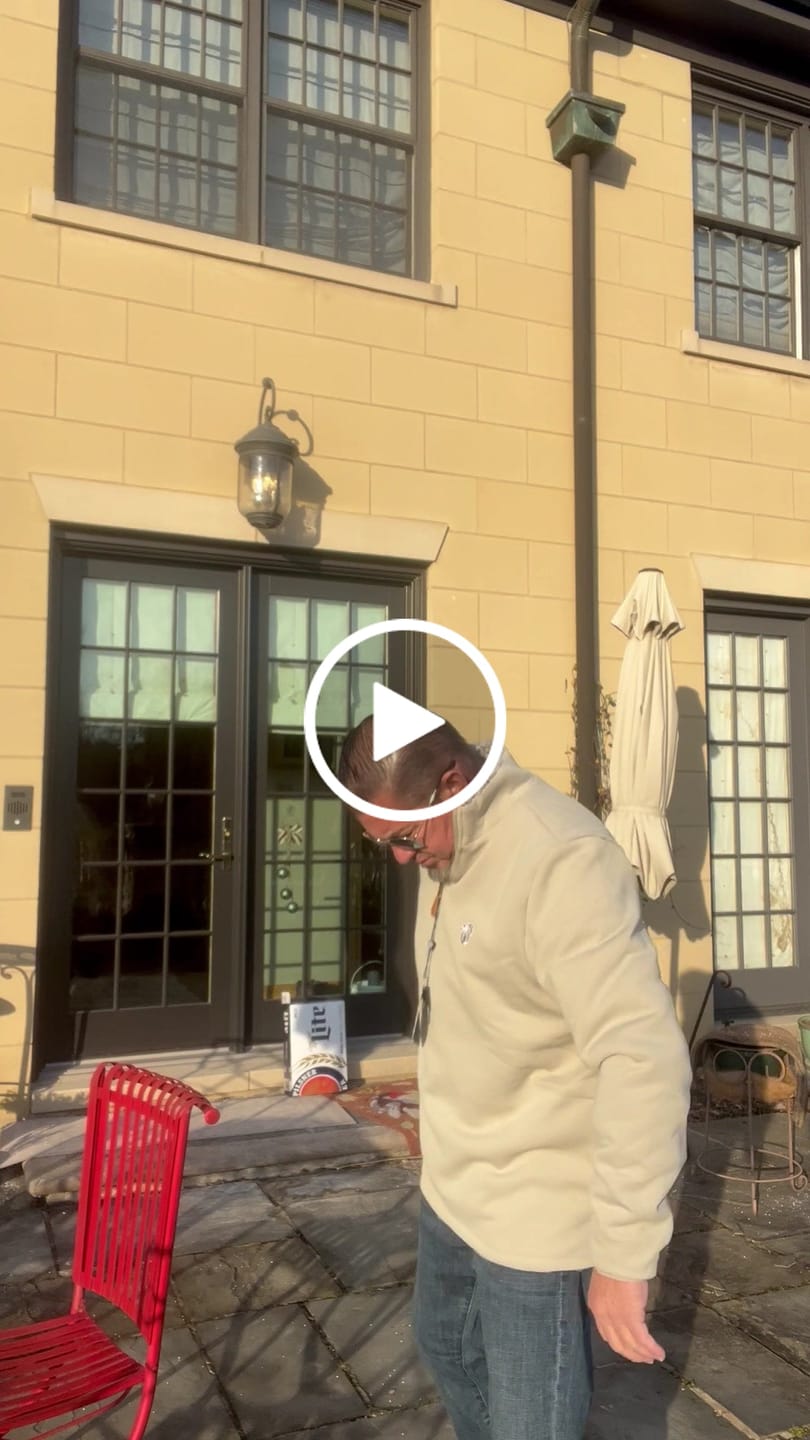 Customer video review of Reversible Sherpa Infinity 1/4 Zip