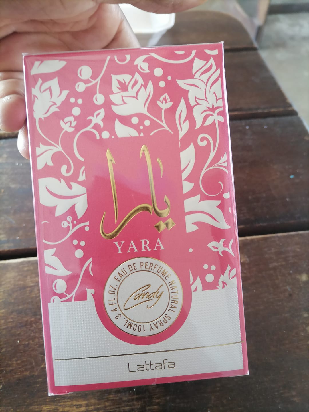 Customer photo review of Yara Candy Lattafa Perfumes 100ml