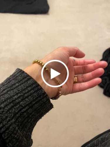 Customer photo review of Arabic Letter Necklace - Choose your Letter