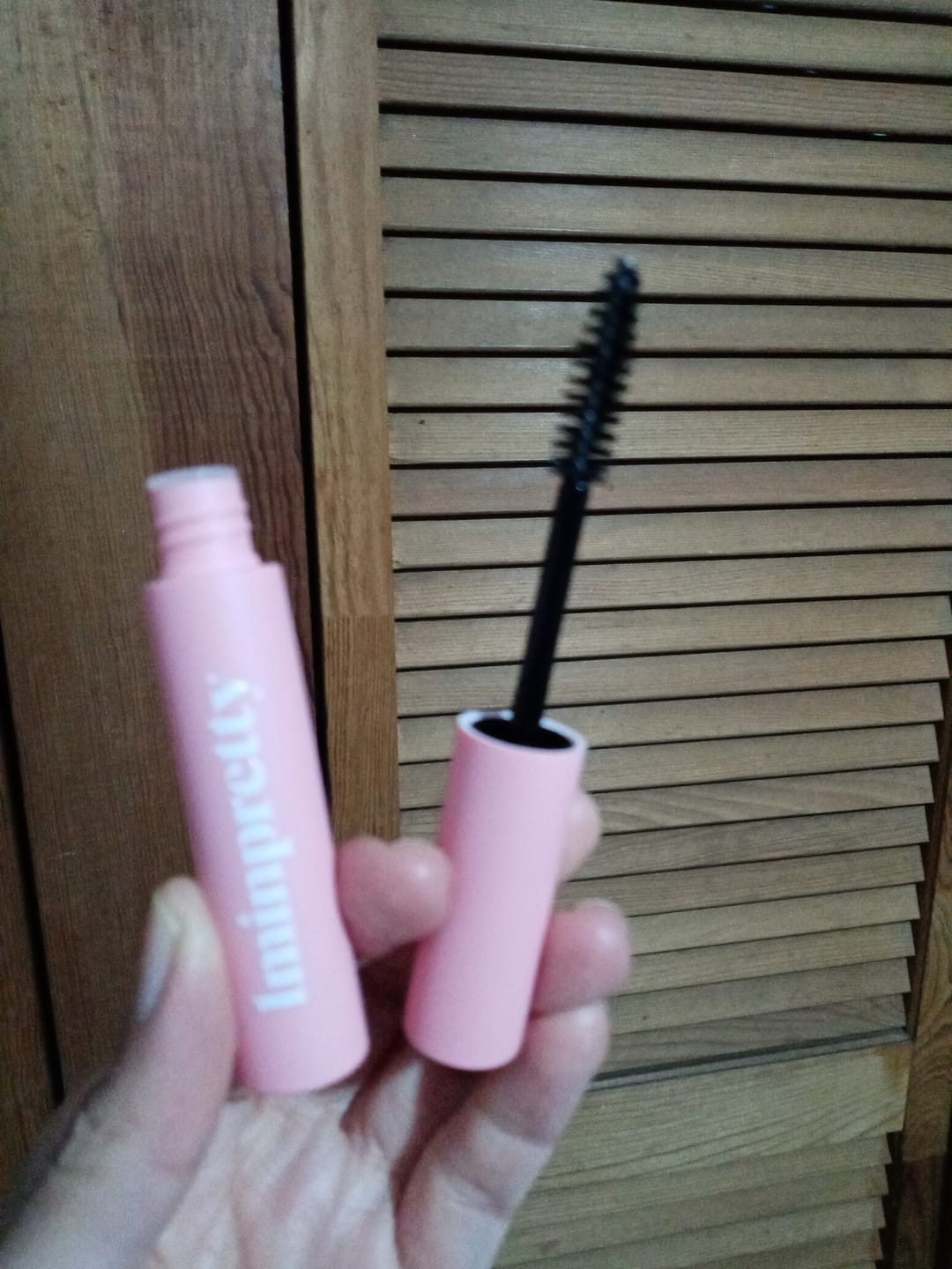 Customer photo review of Pretty Lashes: Serum mágico para crecimiento de pestañas y cejas