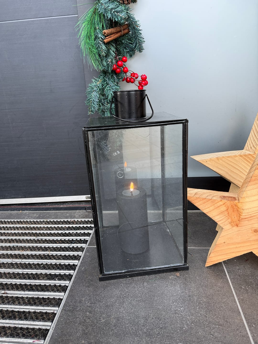 Customer photo review of Udendørs LED Bloklys Ø 7,5 x 15 cm Sort