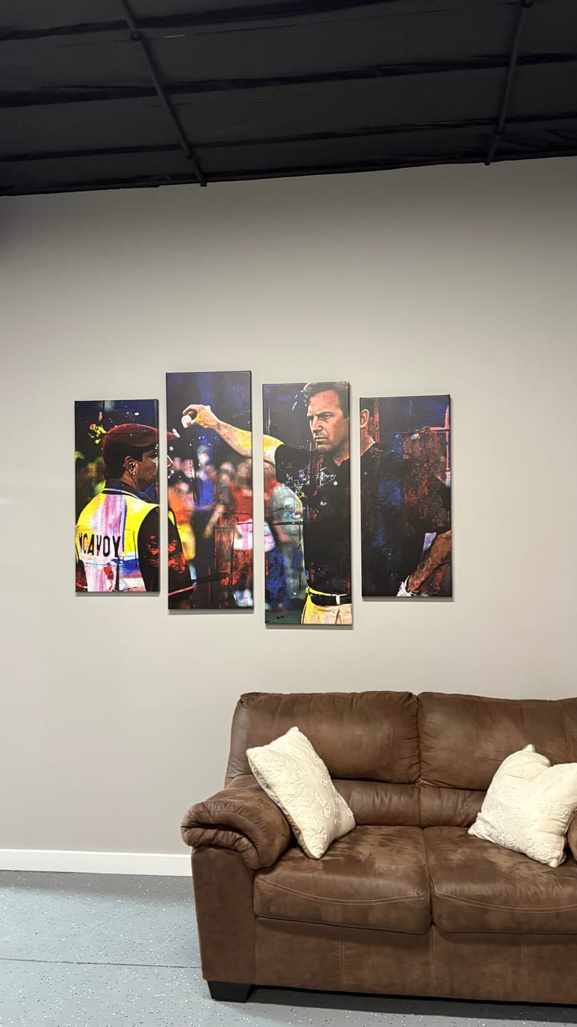 Customer photo review of Tin Cup Final Hole Wall Art