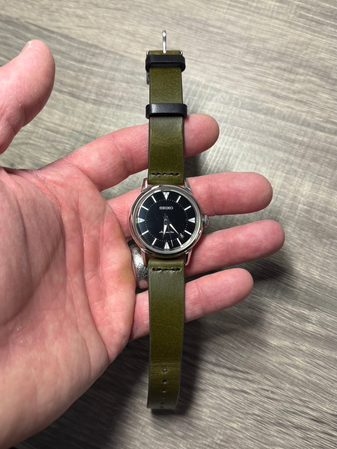 Customer photo review of Moss