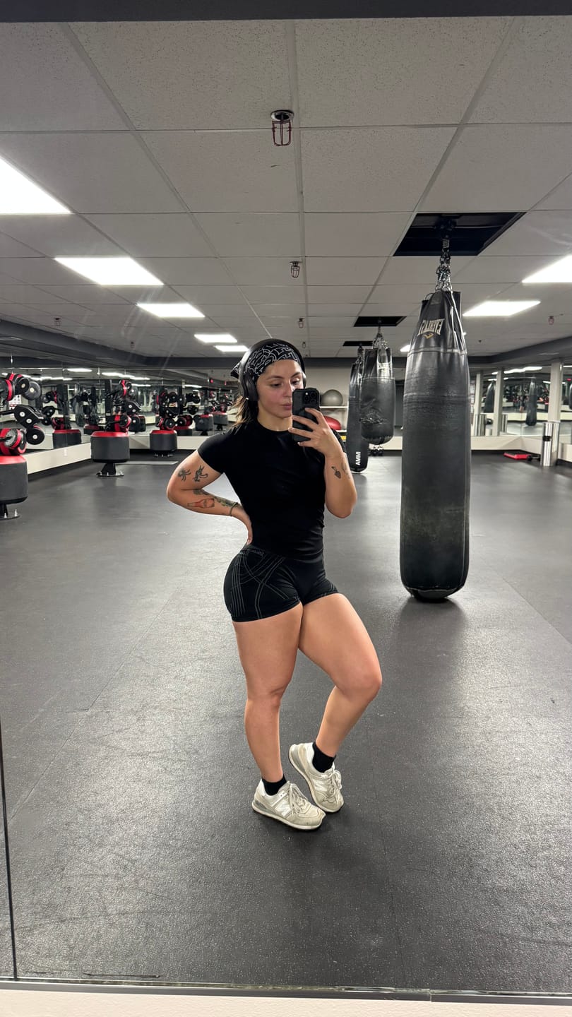Customer photo review of W1143 Batman Seamless Shorts