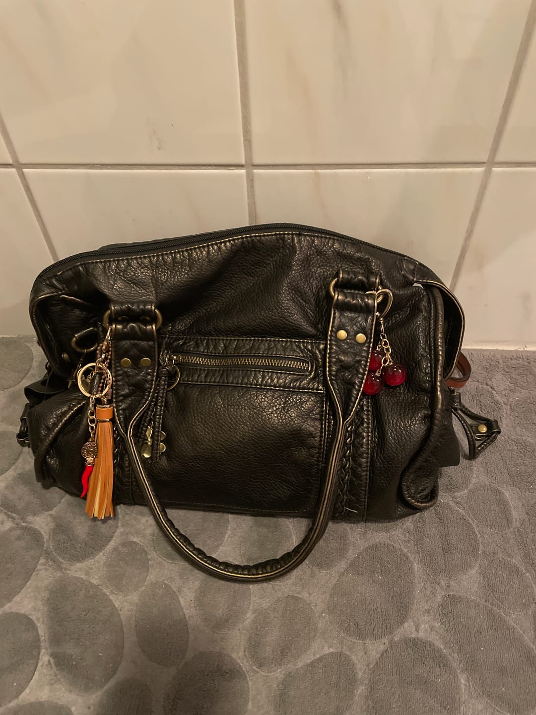 Customer photo review of CLAIRE' CITY BAG