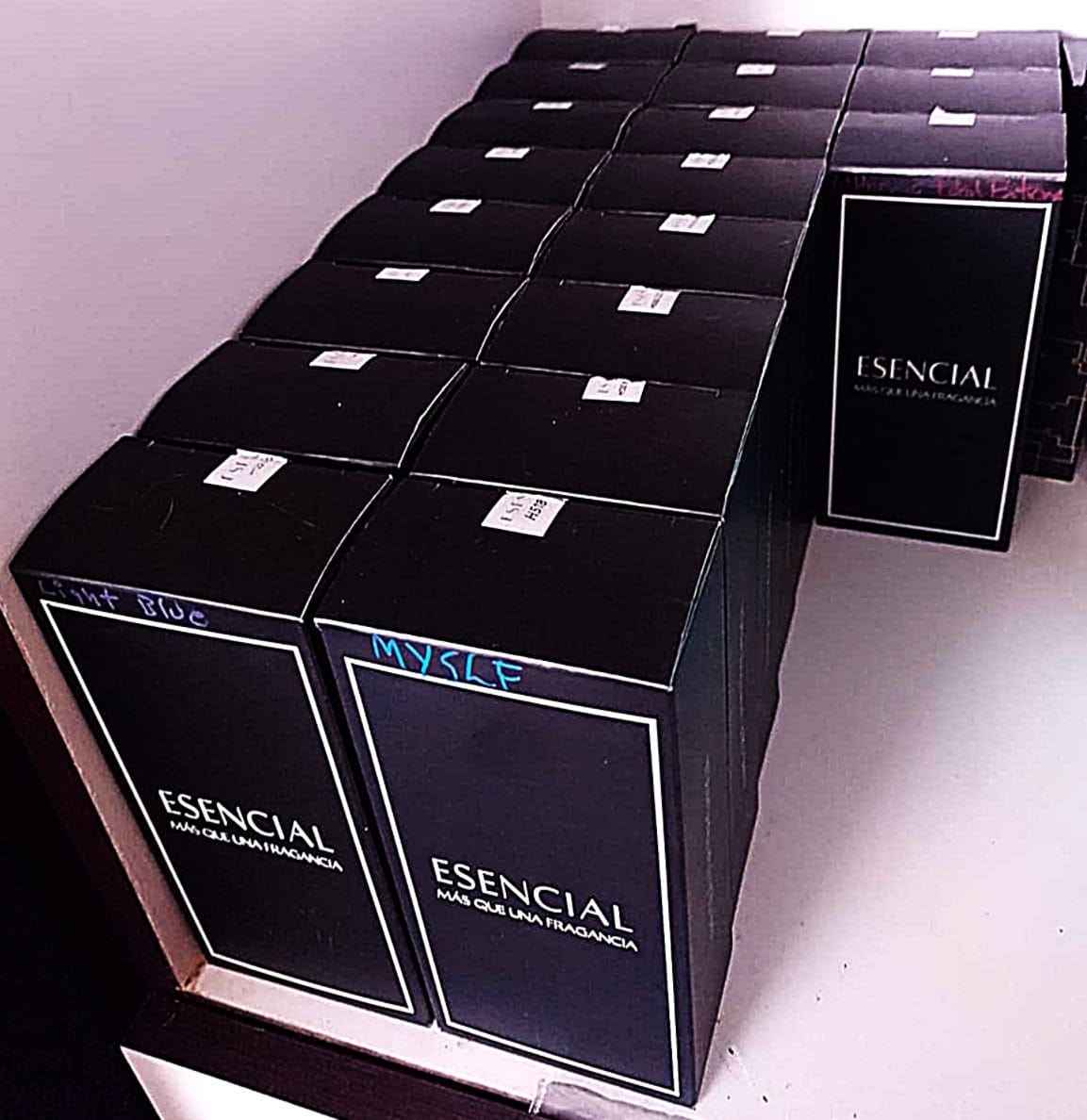 Customer photo review of H053 Inspirado en: 212 Men - Carolina Herrera