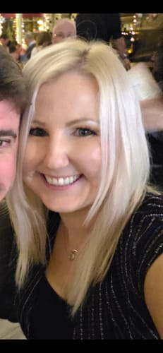 Customer photo review of Face Framing Layers / Clip In Extensions / Human Hair / 14 inches / 15 grams