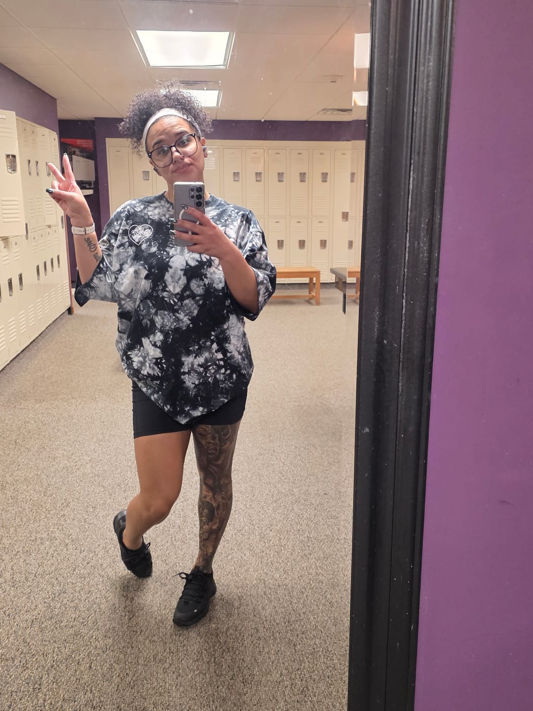Customer photo review of smut heart embroidered oversized tie-dye t-shirt