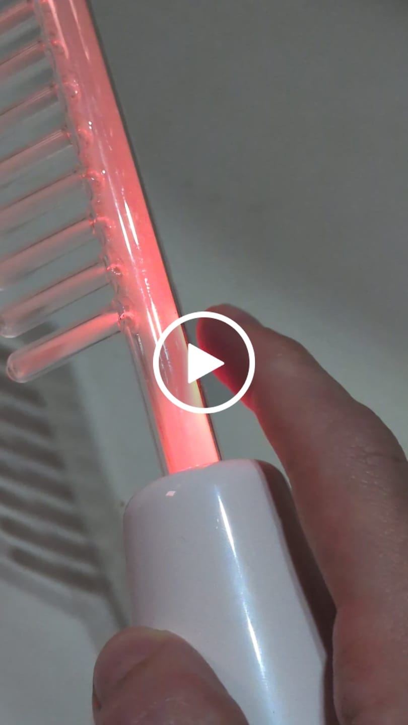 Customer video review of BeautyPro 2.0 - High Frequency Wand