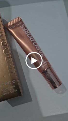 Customer video review of O.TWO.O SKIN SECRET ZERO PORES PRIMER