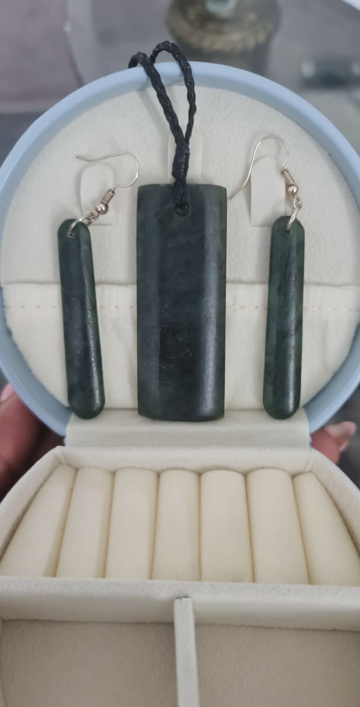 Customer photo review of 5cm Genuine NZ Greenstone Drop Earrings