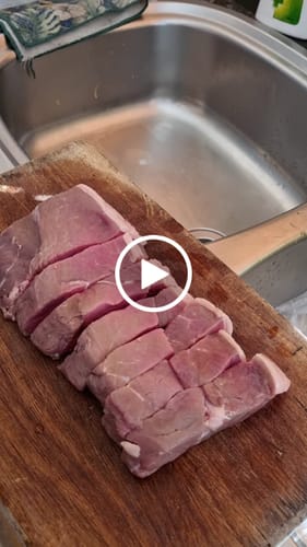 Customer video review of BraaiPlank™ "Beenlem" Hammer Forged Boning Knife