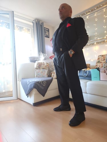 Customer photo review of ELEVATESHOES DYNAMIC