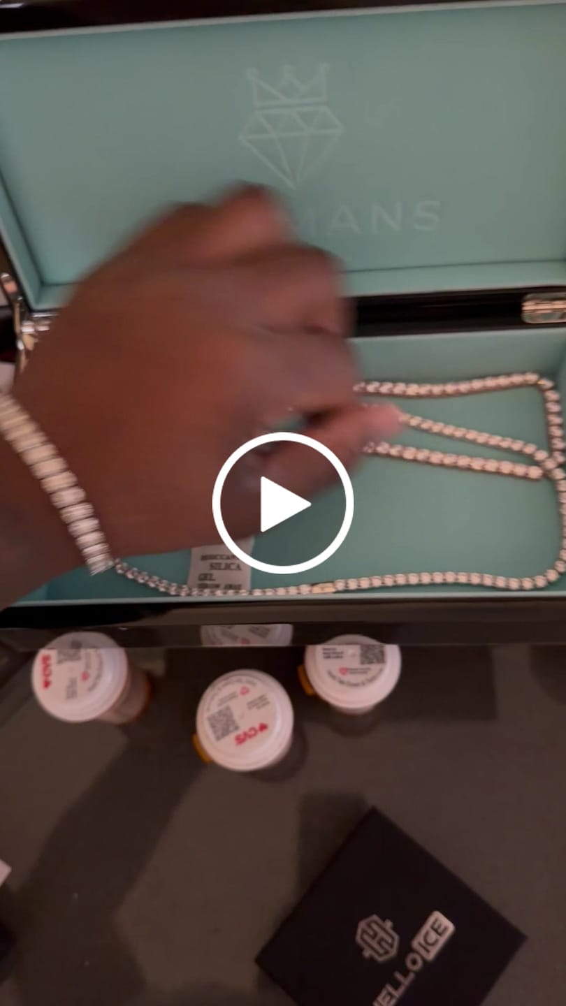 Customer video review of Premium Adamans Box