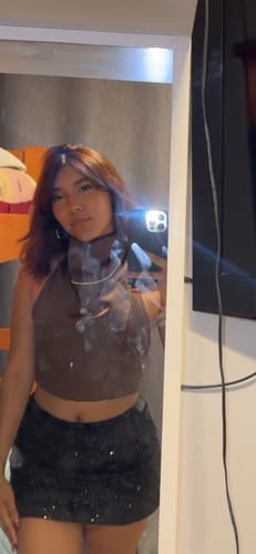 Customer photo review of FALDA SHORT LENTEJUELAS NEGRO