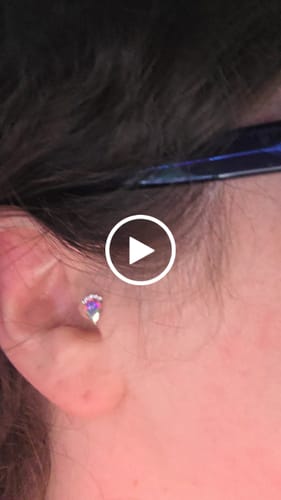 Customer video review of Titanium Teardrop Internally Threaded Design Flatback Ring